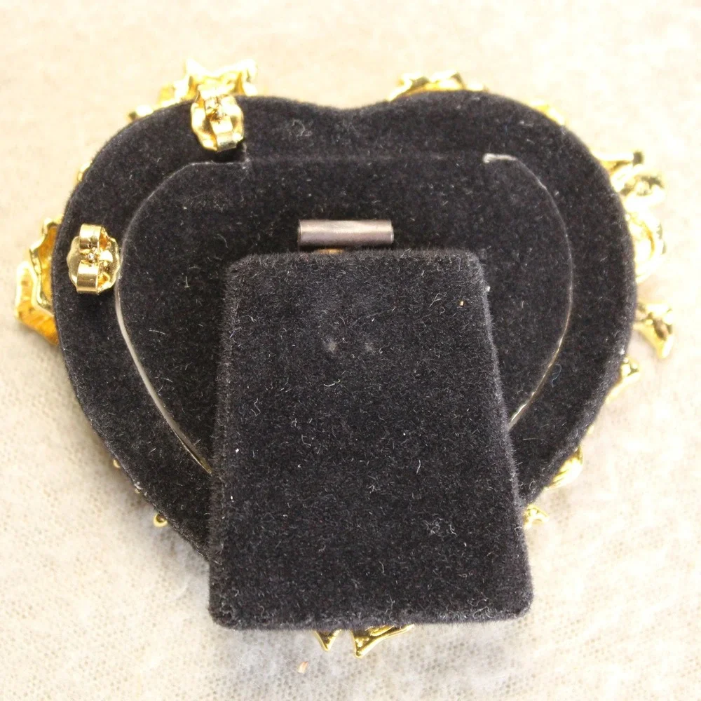 Avon‎ Heart Frame with Earrings Women Gold Tone 1995 Cherub Floral Vintage Gift
